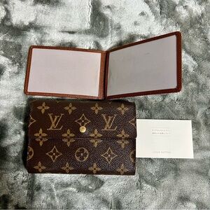 Louis Vuitton Porte Tresor Etui Trifold Monogram canvas Wallet w/ pass case